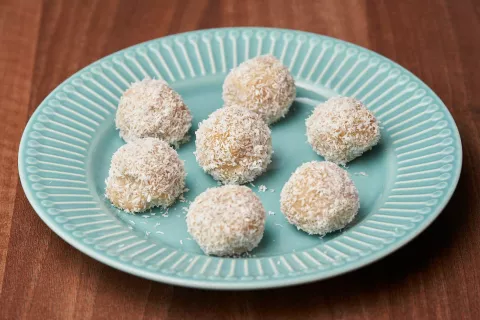 ej hrana_raffaello kroglice / Foto: Erika Jesenko