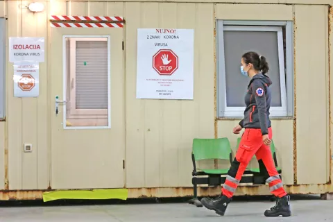 Na Gorenjskem so od ponedeljka do srede potrdili pet novih okužb. / Foto: Gorazd Kavčič / Foto: 