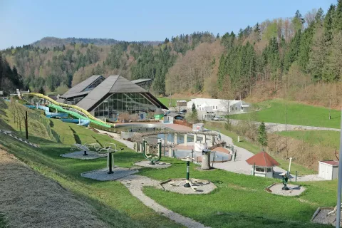 Terme Snovik so zaradi epidemije covida-19 zaprte že mesec dni; na prve goste upajo v začetku poletja. / Foto: 