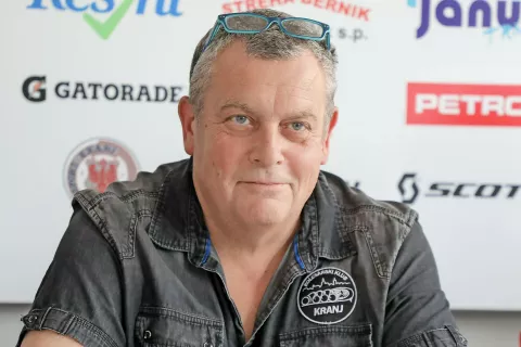 Direktor in trener Kolesarskega kluba Kranj Matjaž Zevnik / Foto: Tina Dokl / Foto: 