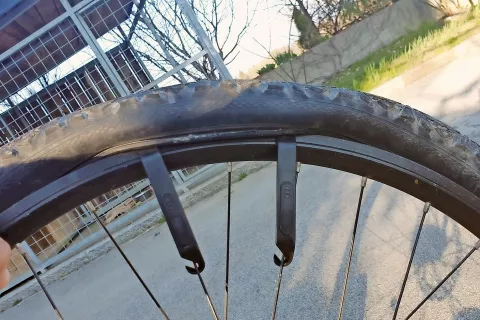 Kako snamemo pnevmatiko / Foto: 