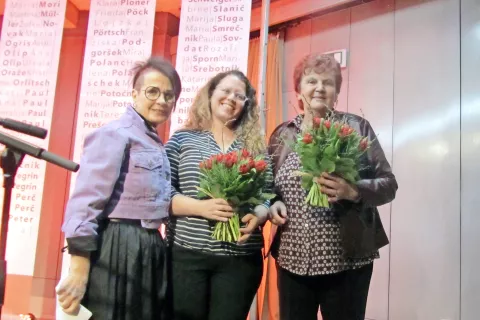 Od leve: deželna poslanka Ana Blatnik, predsednica Zveze slovenskih žena na Koroškem Danijela Topar in častna predsednica Zveze Milka Kokot / Foto: 