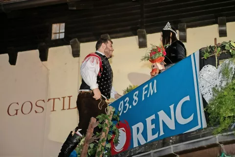 Brez lestve seveda ni šlo. / Foto: Primož Pičulin / Foto: 