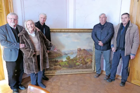Bled je bogatejši za dragoceno sliko Jacoba Cancianija, ki jo je občini podarila Riklijeva pravnukinja Margarethe Simak - Rikli. / Foto: 