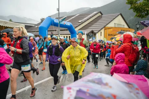 Julian Alps Trail Run je bil najbolj množičen športni dogodek preteklega konca tedna na Gorenjskem. / Foto: Nik Bertoncelj
