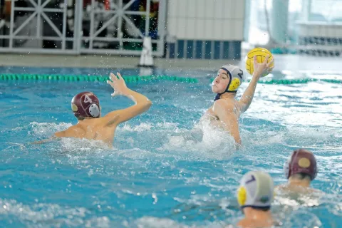 Mladi kranjski vaterpolisti so na domačem turnirju osvojili peto mesto. / Foto: Tina Dokl / Foto: 