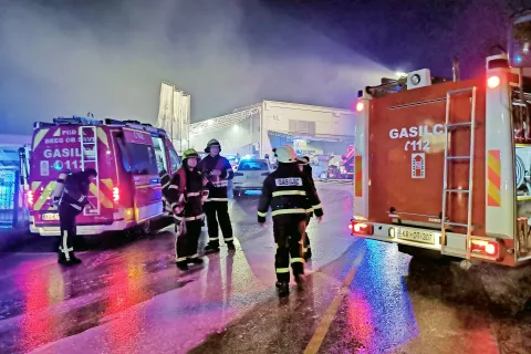 Požar v Ekolu / Foto: Simon Šubic / Foto: 