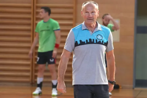 priprave nova sezona 2024-25 rokomet RK Urbanscape &Scaron;kofja Loka trener Ivan Vajdl trening dvorana Poden / Foto: Gorazd Kavčič