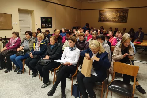 Tokratnega srečanja so se udeležile predstavnice iz trinajstih gorenjskih dru&scaron;tev. / Foto: Nika Topori&scaron;