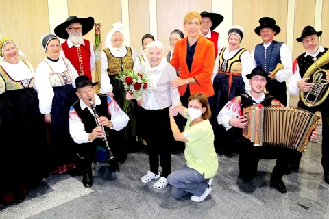 Stoletnica Ljubica Pavlovčič, Dom Taber, Šmarto, Cerklje / Foto: Janez Kuhar