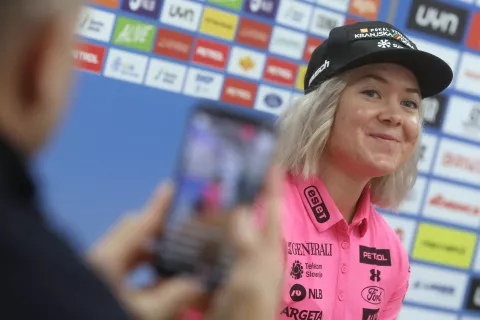 Meta Hrovat je pojasnila razloge za svojo odločitev o koncu kariere. / Foto: Gorazd Kavčič